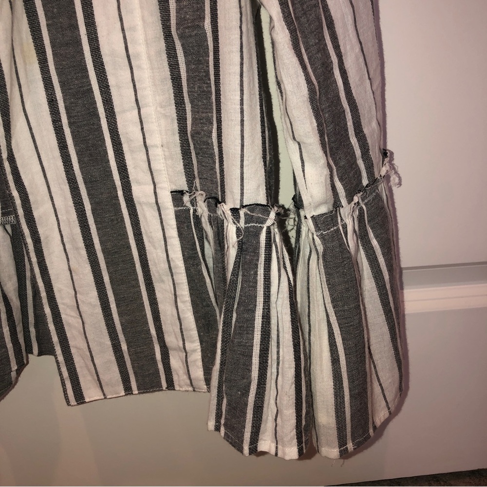 August Silk Cover Up Jacket - Picture 3 of 4